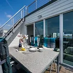 Schwimmendes Swimming Lounge Kappeln