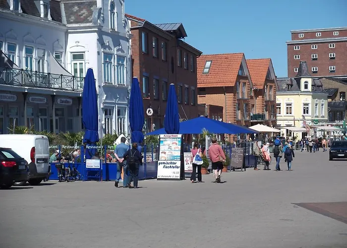Schwimmendes Swimming Lounge Ferienhaus *